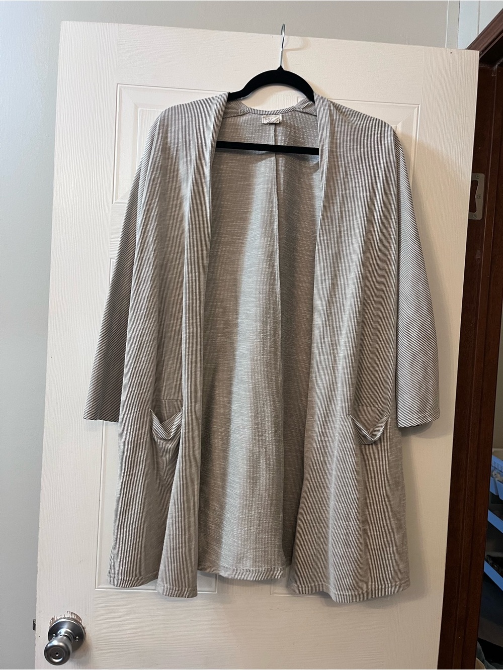 DONNI. Light Gray Ribbed Crewneck Top